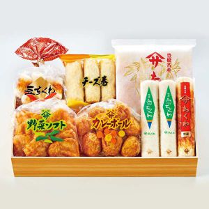 ヤマサちくわ 詰合せ(白ちくわ×2、特選ちくわ、特製ちくわ、豆ちくわ、チーズ巻、野菜ソフト、カレーボール)[SC74]【CB】